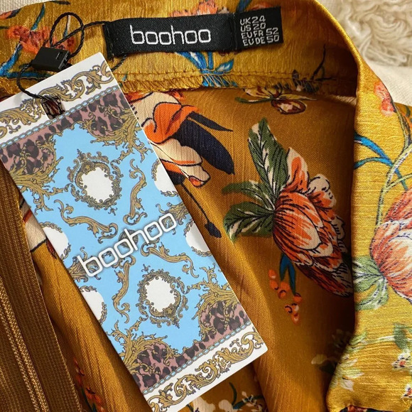 Boohoo Plus Floral Print‎ Hanky Hem Tie Waist Skirt - Picture 9 of 9